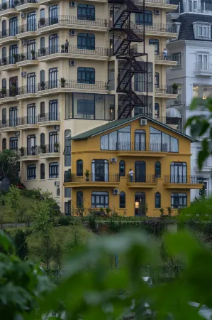 Goldient Boutique Hotel Отели рядом с достопримечательностью «Озеро Сюан Хуан»