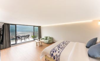 Zhujiajian Island trail lanshan homestay