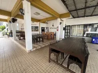 Tharadol Beach Resort - breakfast