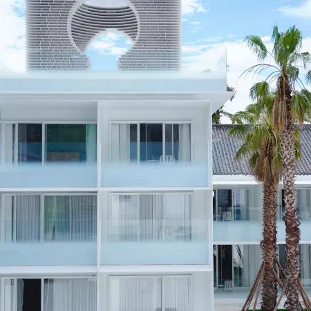 THE SUN AND SEA HOTEL