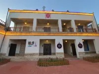 Bole Yujian Aliweng Homestay