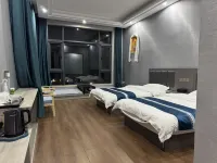 Diebu Qingfeng Yashe Homestay