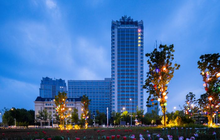 Aisheng Hotel (Yantai University municipal government store)