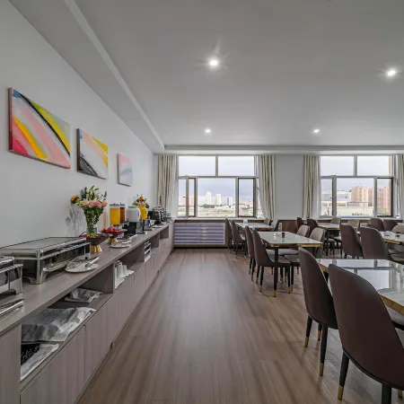 Borrman Hotel (General's Building Park Branch)