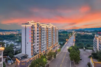 Star Hotel