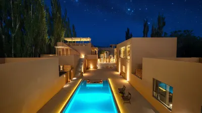 Poman Shazhou Yinshe Homestay