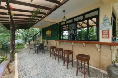 RedDoorz @ Hilarion's Farm Majayjay, Laguna Отели в г. Лусбан