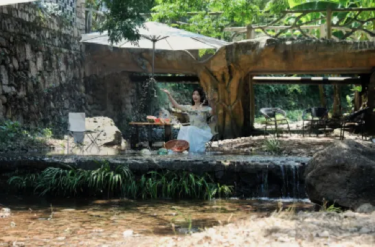 Yuhua Shansu New Chinese Garden Holiday Meishu Hotel berhampiran Chang Shuo's Native Place