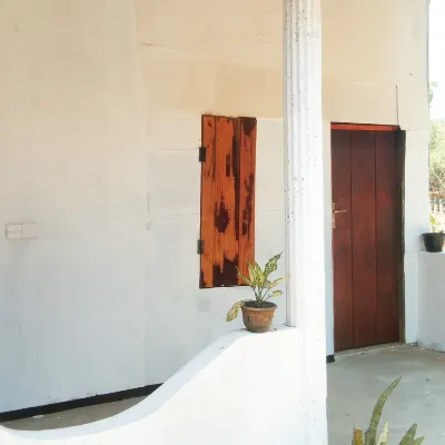 FR度假村 阿魯加姆灣附近的飯店