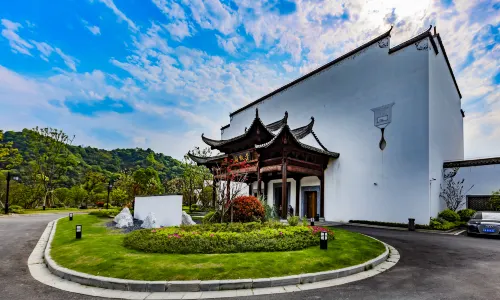 Wuyuan Yuehuitang