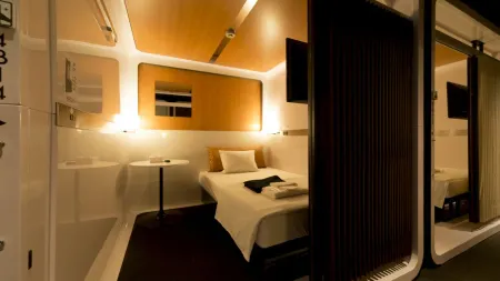 퍼스트 캐빈 나가사키