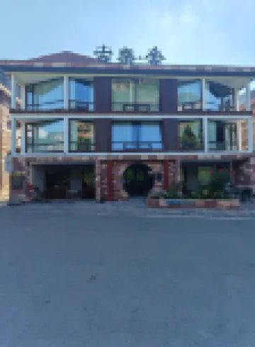 Gulanshe Homestay in Linzhou City