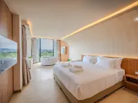 G9 HOTEL Kanchanaburi ウォー・ミュージアム周辺のホテル
