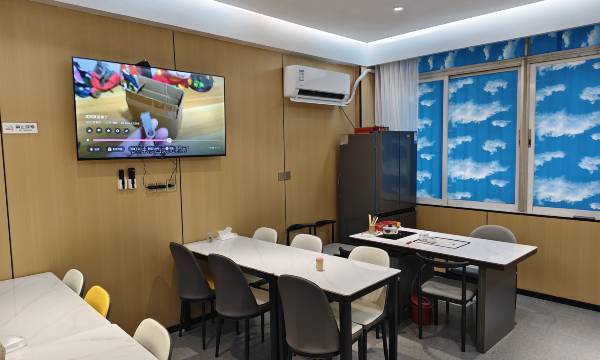 YuanRui Hotel ( Financial City Keyun Road Subway Station Store)