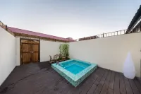 Floral Hotel·Changbai Mountain Yue Jing Hot Spring Hotel - Thermen