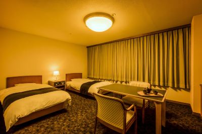 【禁煙】スタンダードツイン 内風呂あり(眺望なし) 湯快リゾート あわら温泉 青雲閣の写真