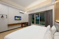 โรงแรมไป่หยู (สาขา พลาซ่าวันรัน เมืองเหลียวปู่) - บริการรถรับส่ง
