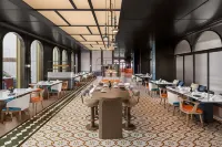 Renaissance Hotel Korla - breakfast