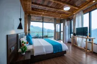 Longsheng Qishanyue Homestay (Qixing Banyue Viewing Platform)