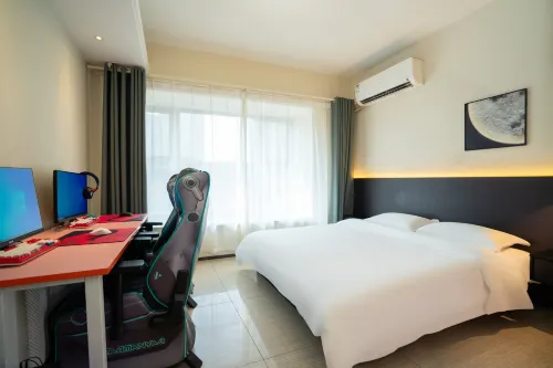 Baiyue E-Sports Hotel