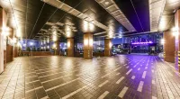 Brown Dot Hotel - موقف سيارات