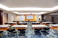 Renxin Hotel - gimnasio
