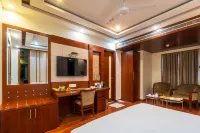 Grand FFOUR near Nehru Place, Delhi Hotels near LSR College