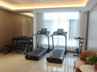 Tucker Hotel (Shijiazhuang Pingshan Zhongshan Century Plaza Branch) - Gym
