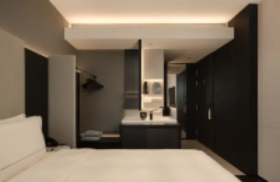 Atour Hotel (River View), Changjiang Center, Wuchang District, Wuhan