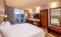 Golden Tulip Canaan Kampala - Balkoner
