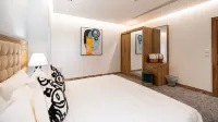 Super Luxury One bedroom Al Aqiq