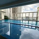 Charming, Comfy and Stylish Condo Stay! - สระว่ายน้ำแบบอินฟินิตี้