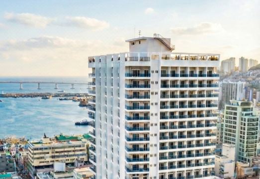 매그넘 남포 인테리어