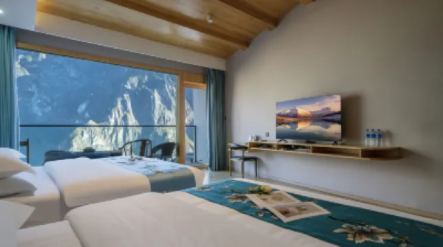 虎跳峽半山居客棧 鄰近雲南·香格里拉中虎跳峽的酒店