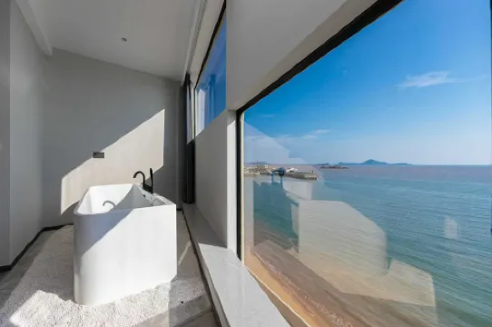 Shengsi Yuxiaoyu Qingmu Nuanyang Beach Homestay