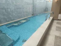 Binzhou Yingshou Fukangyang Service Center - Pools