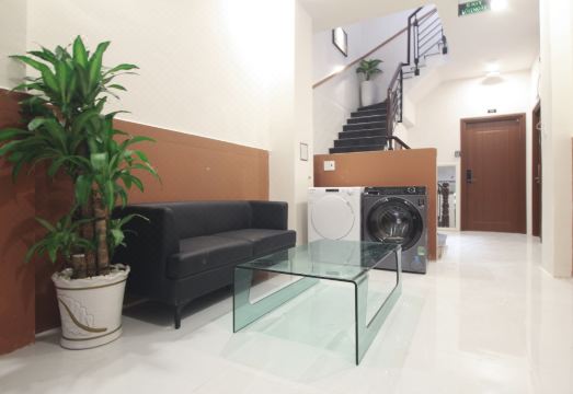 드 루스토라 아파트먼트 거실