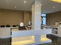 Cloud Seasons Hotel (Lu Shan Nankang Ancient Town Luoxing Dun Branch) - พร้อมอาหารเช้า