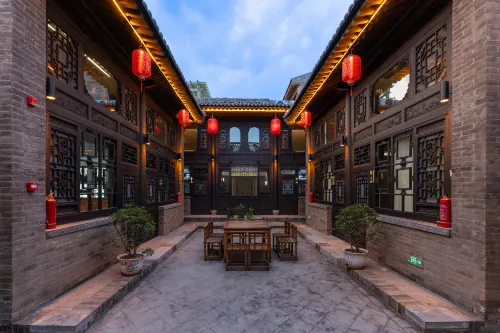 Pingyao Xianzhai Juguang Mansion