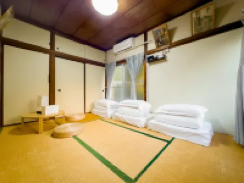 Ikebukuro Free Pickup#Ueno 14 mins Nippori 10 mins Entire property Up to 7 guests B