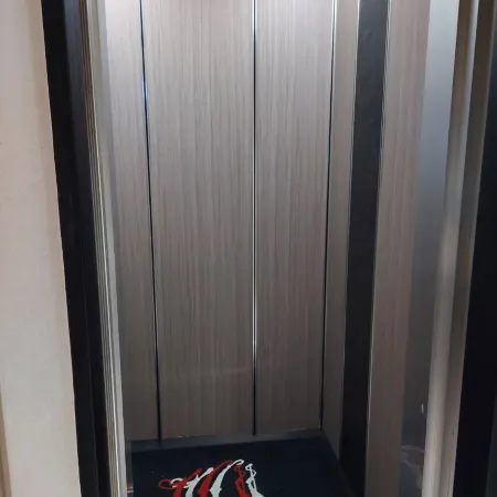 Hotel Trance (Adults Only)