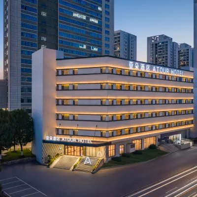 Atour Hotel Kunming Jiantou Building Jingkai District Hotels near Wangjiaying West  Railway Station
