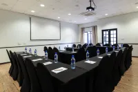 Basden Wood Hotel (RF) PTY LTD