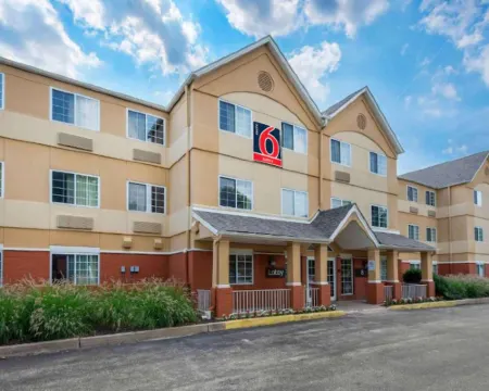 Studio 6 Extended Stay Philadelphia Malvern Swedesford Rd. PA Hotels in Devault