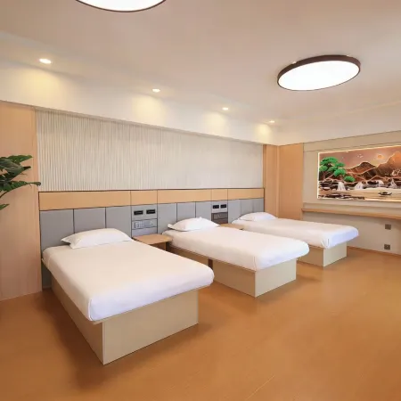 Jiayin Weiye Hotel