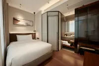 Dalian Anrong Hotel (Xinghai Square Seaview Branch）