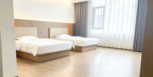 Guangnan Mingcheng Hotel (Sports Square)