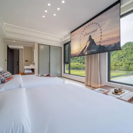 Tonglu Qimu Qiushan · Pet-friendly Villa Stream Tracing Boutique Stay (OMG Heartbeat Park)