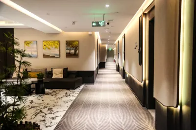 Leshuihui Hot Spring Hotel  호텔