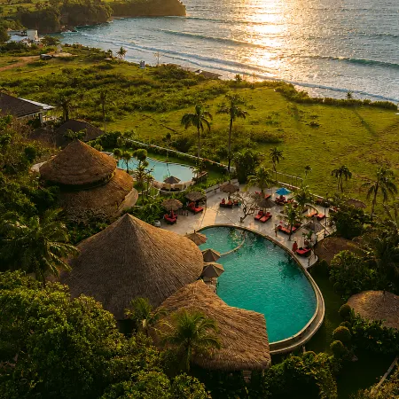 La Joya Balangan Resort Отели рядом с достопримечательностью «Пляж Баланган»